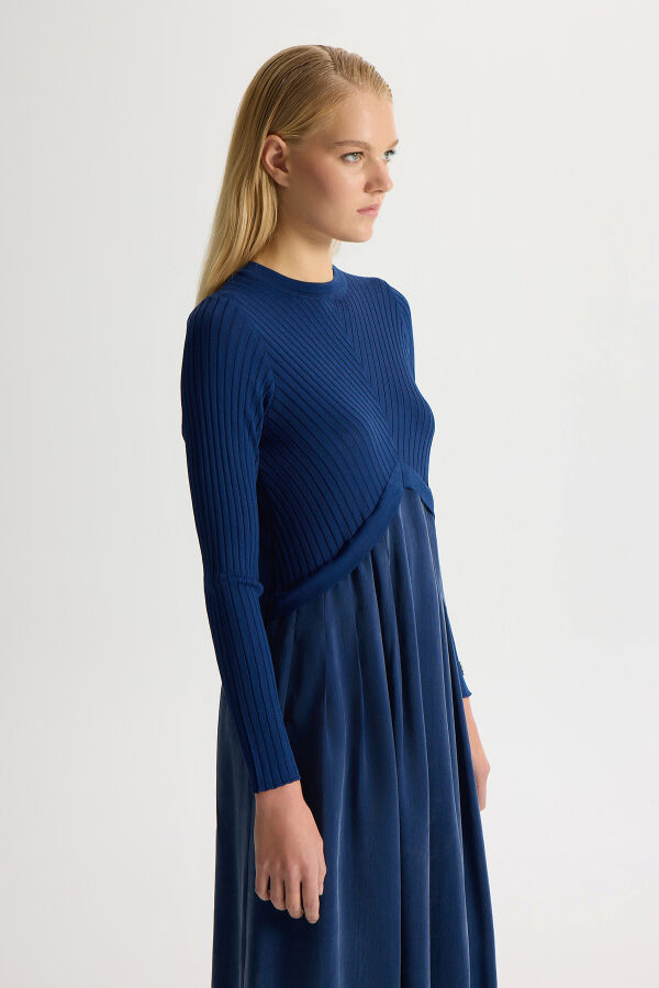 Knitted Cupro Dress - 4