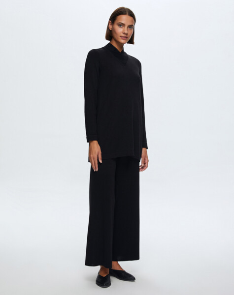 T24K-6011 V-Neck Knitwear Tunic - 7