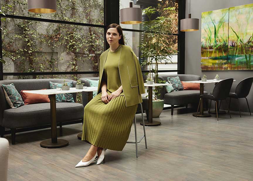 T23Y-0014 White Striped Double Suit - Elegant - 2