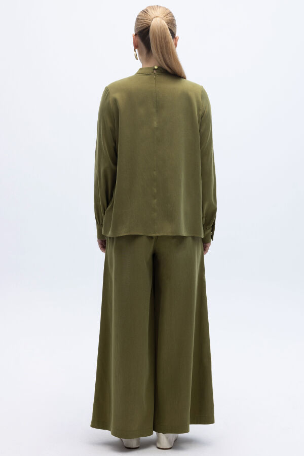 Yakası Hareketli İpek Cupro Gömlek Olive - 3