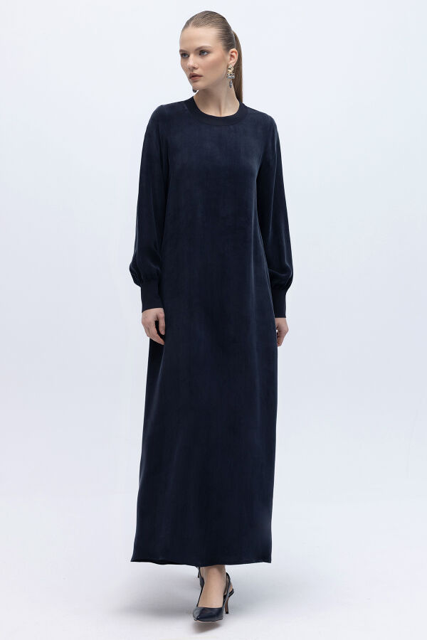 Yuvarlak Yaka Cupro Uzun Elbise Lacivert - 2